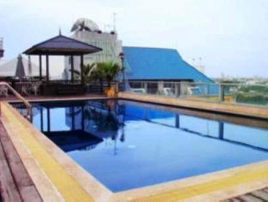 King Royal Garden Inn Bangkok Esterno foto